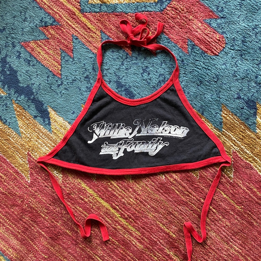 Incredible 1981 Vintage “Willie Nelson and Family” Tie Halter Top
